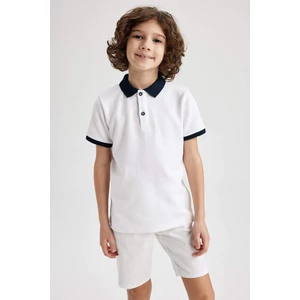 DEFACTO Boys Regular Fit Polo Neck Short Sleeved Polo T-Shirt