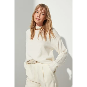 Trendyol Sweater - Ecru - Regular fit