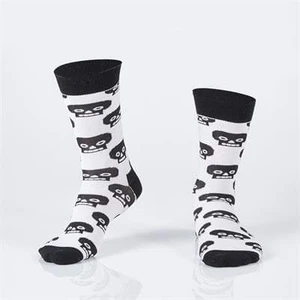 Women's white socks with skulls