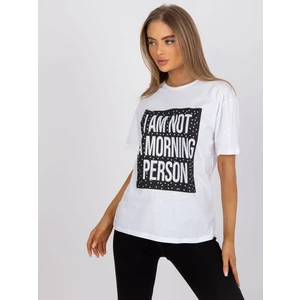 White t-shirt with an application and short sleeves