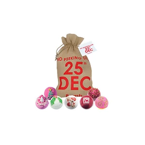 Bomb Cosmetics Dárková sada šumivých koulí do koupele 25th of December 7 ks