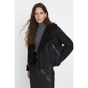 Trendyol Winter Jacket - Schwarz - Basic