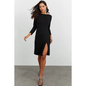 Cool & Sexy Women's Black Slit Dress