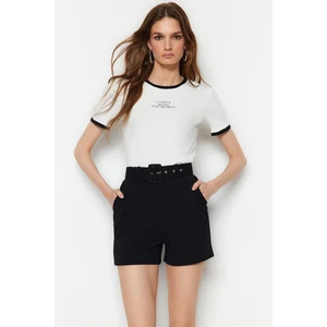 Pantaloncini da donna Trendyol