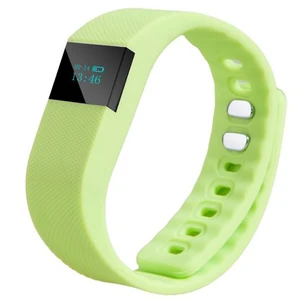 fitnes náramek Carneo v hodnotě 14.99 EUR