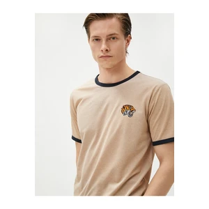 Koton Tiger Embroidered T-Shirt Crew Neck Slim Fit Short Sleeve