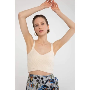 DEFACTO Fitted Strappy Crop Top