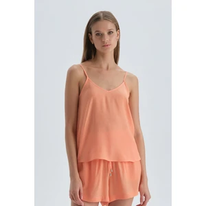 Dagi Orange Singlet