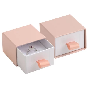 JK Box Púdrovo ružová darčeková krabička na šperky DE-3/A5/A1
