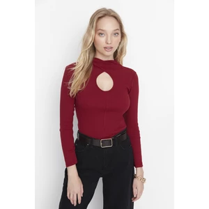 Trendyol Claret Red Cut Out Detailed Collar Knitted Blouse