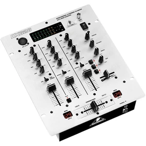 Behringer DX626 Mixer DJing