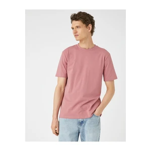 Koton Basic T-shirt with Short Sleeves, Crew Neck Slim Fit.