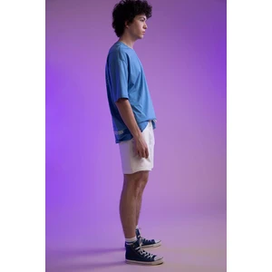 DEFACTO Slim Fit Pocket Detailed Thick Fabric Shorts