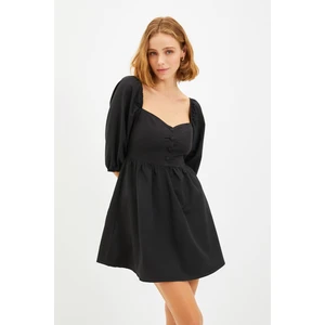 Trendyol Black Balloon Sleeve Heart Collar Dress