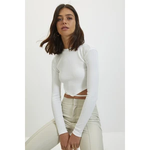 Dámský crop top Trendyol Tie detailed