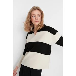 Trendyol Sweater - Beige - Regular fit