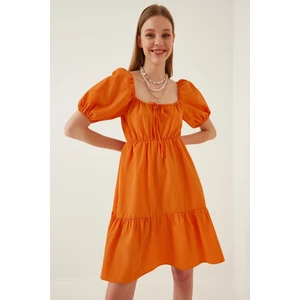 Happiness İstanbul Women's Orange Pleated Collar Flare Poplin Dress