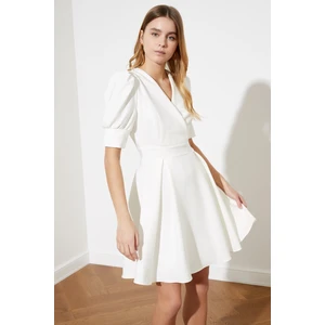 Abito da donna Trendyol Ecru
