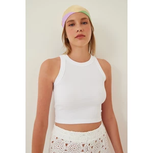 Happiness İstanbul Women's White Halterneck Crop Knitted Blouse