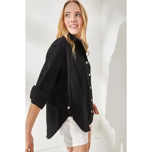 Olalook Women's Black Oversized Woven Shirt with Buttons at the Sides