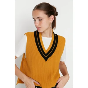 Trendyol Sweater Vest - Yellow - Regular fit