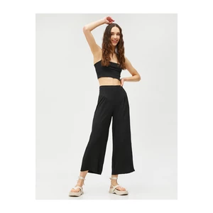 Koton Wide Leg Trousers Pleat Detailed In The Front.