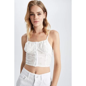 DEFACTO Fitted Heart Collar Strap Brode Crop Blouse