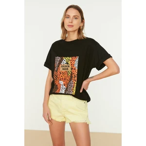 Trendyol T-Shirt - Black - Boyfriend