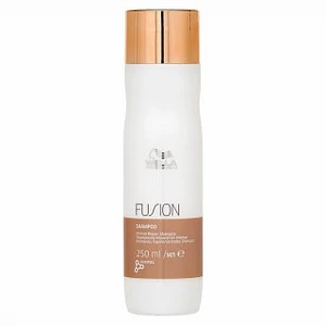 Wella Professionals Fusion Intense Repair Shampoo posilujúci šampón pre poškodené vlasy 250 ml