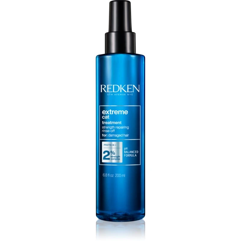 Redken Extreme obnovující sprej pro poškozené vlasy 200 ml Redken Extreme obnovující sprej pro poškozené vlasy 200 ml